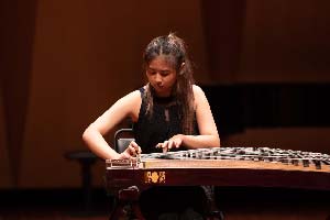Guzheng Teacher - Sim Kee